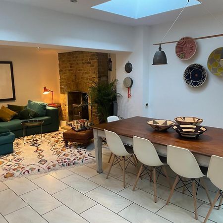 Beautiful London Victorian House, Sleeps 12 Βίλα Εξωτερικό φωτογραφία