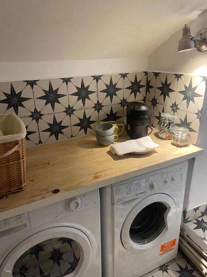 Beautiful London Victorian House, Sleeps 12 Βίλα Εξωτερικό φωτογραφία