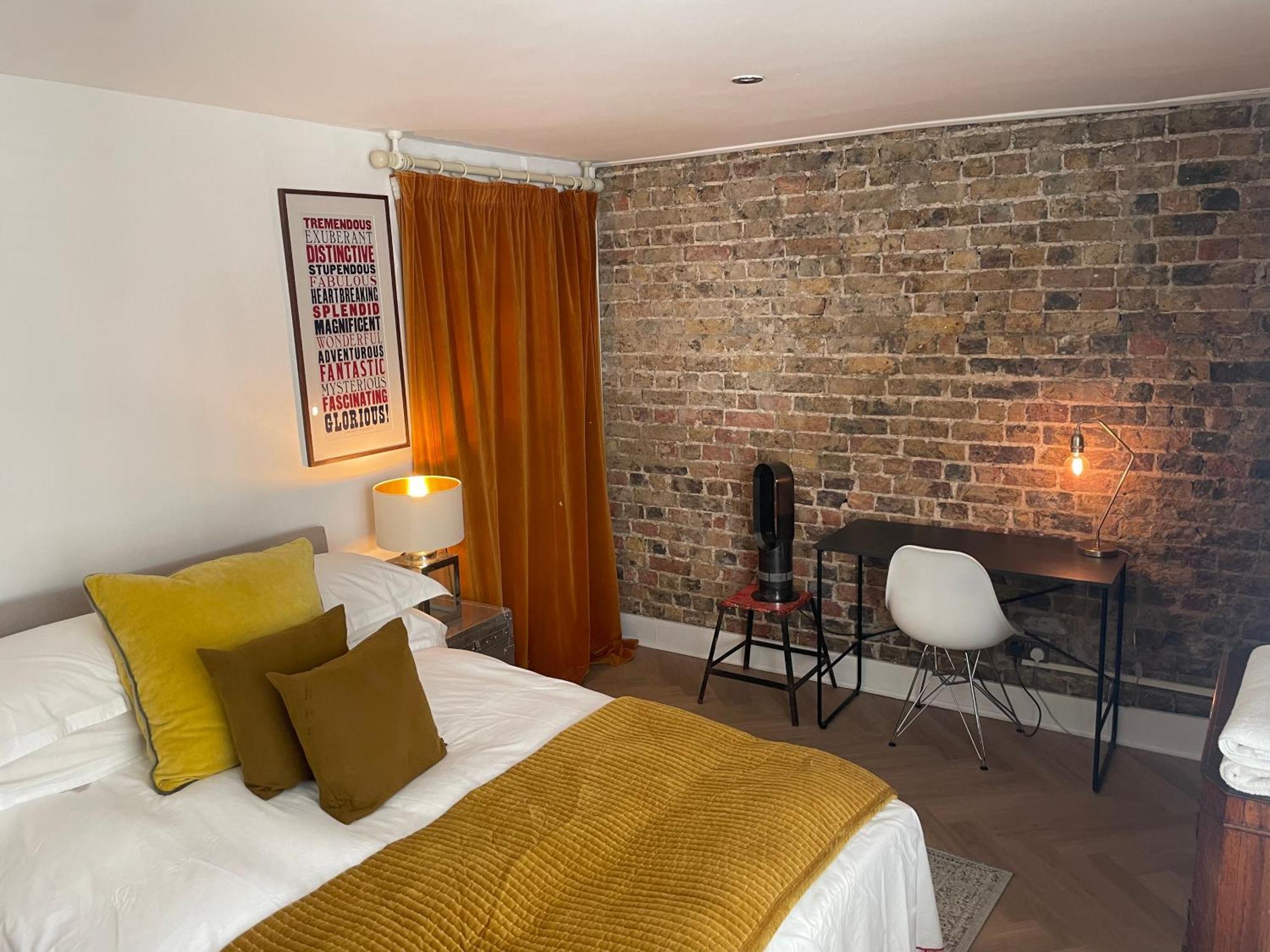 Beautiful London Victorian House, Sleeps 12 Βίλα Εξωτερικό φωτογραφία